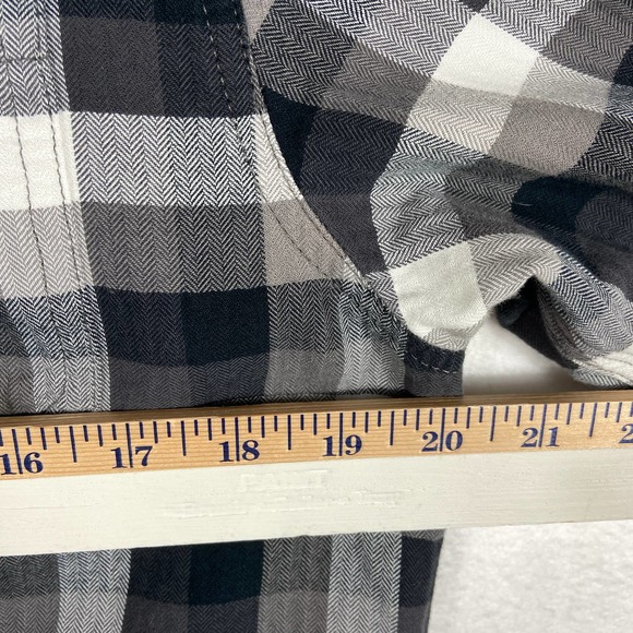 The North Face Plaid Long Sleeves Button Down Shirt Size Small - Picture 7 of 8